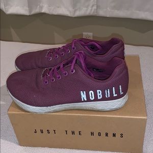 NoBull trainers size 8.5